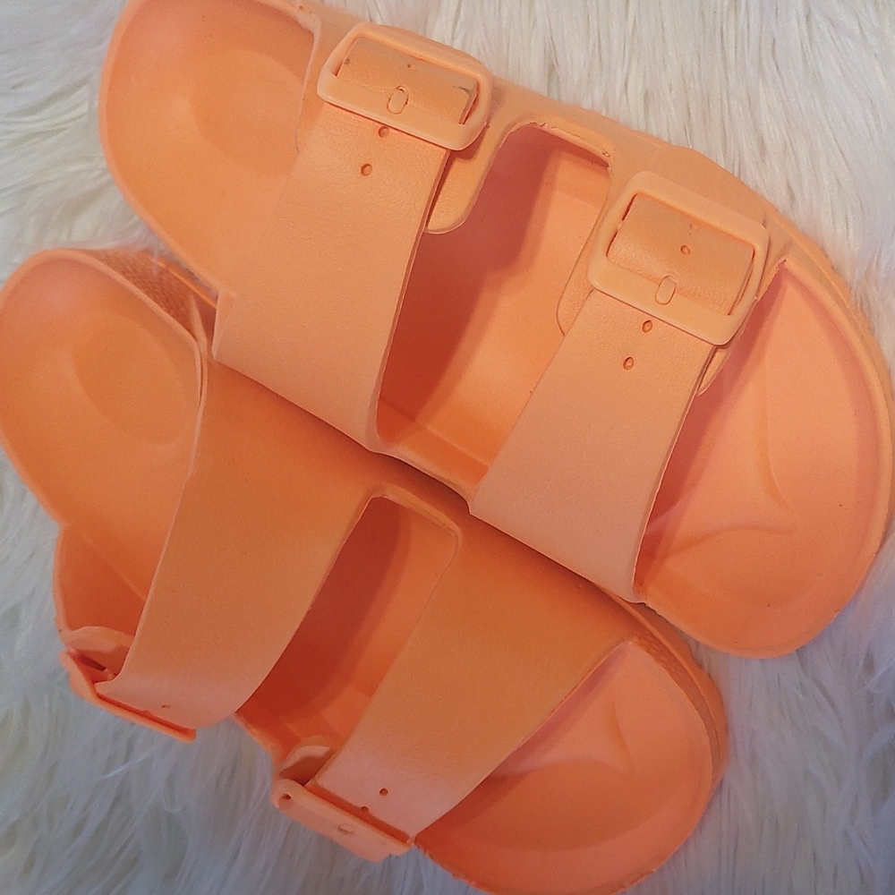 ☀️ Summer Neon orange sandals NWOT